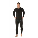 Homme portant l' ensemble pantalon et sous vêtement froid moyen 180 gr