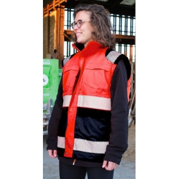 Agricultrice portant gilet sans manche doublé polaire VISIBILITY