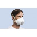 Homme portant masque 3408 MOLDEX FFP3 Air Plus