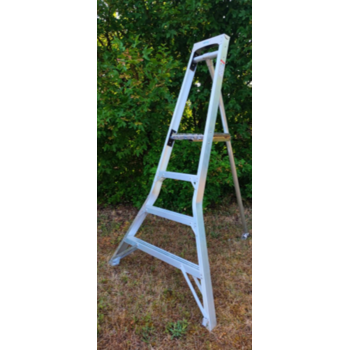Échelle plateforme fruitière tripode arboriculture FEE 4