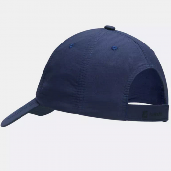 Casquette rafraîchissante G-Heat CP06 couleur marine portée en extérieur