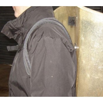 vue de profil des sangles ergonomiques pour porteurs vendangeurs