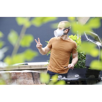 Promeneur masque MASQU'AGRI